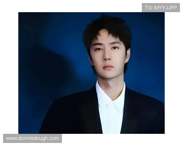 云成娱乐网整理最热的娱乐话题和粉丝互动，让你成为娱乐圈的焦点